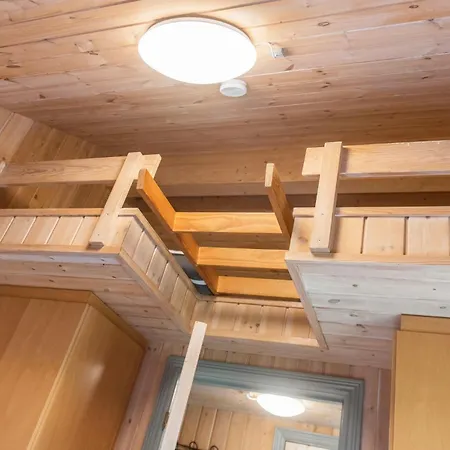 2 Bedroom Lovely In *